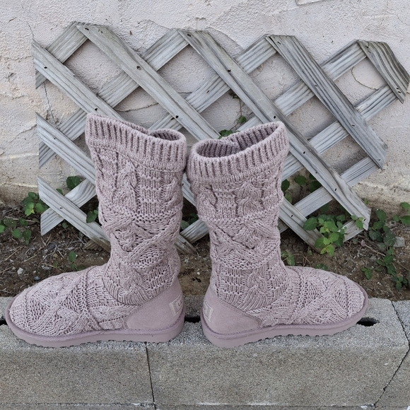 UGG Classic Tall Chunky Cable Knit Creamy White Boots  Women Size 7 - Picture 5 of 16